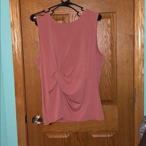 NWOT women’s top